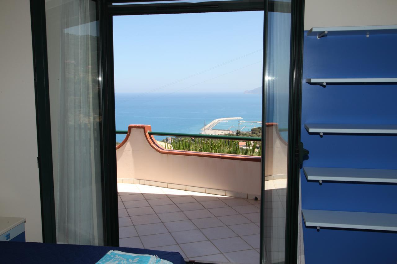 La Collina Capo D'Orlando Bed & Breakfast Exterior foto