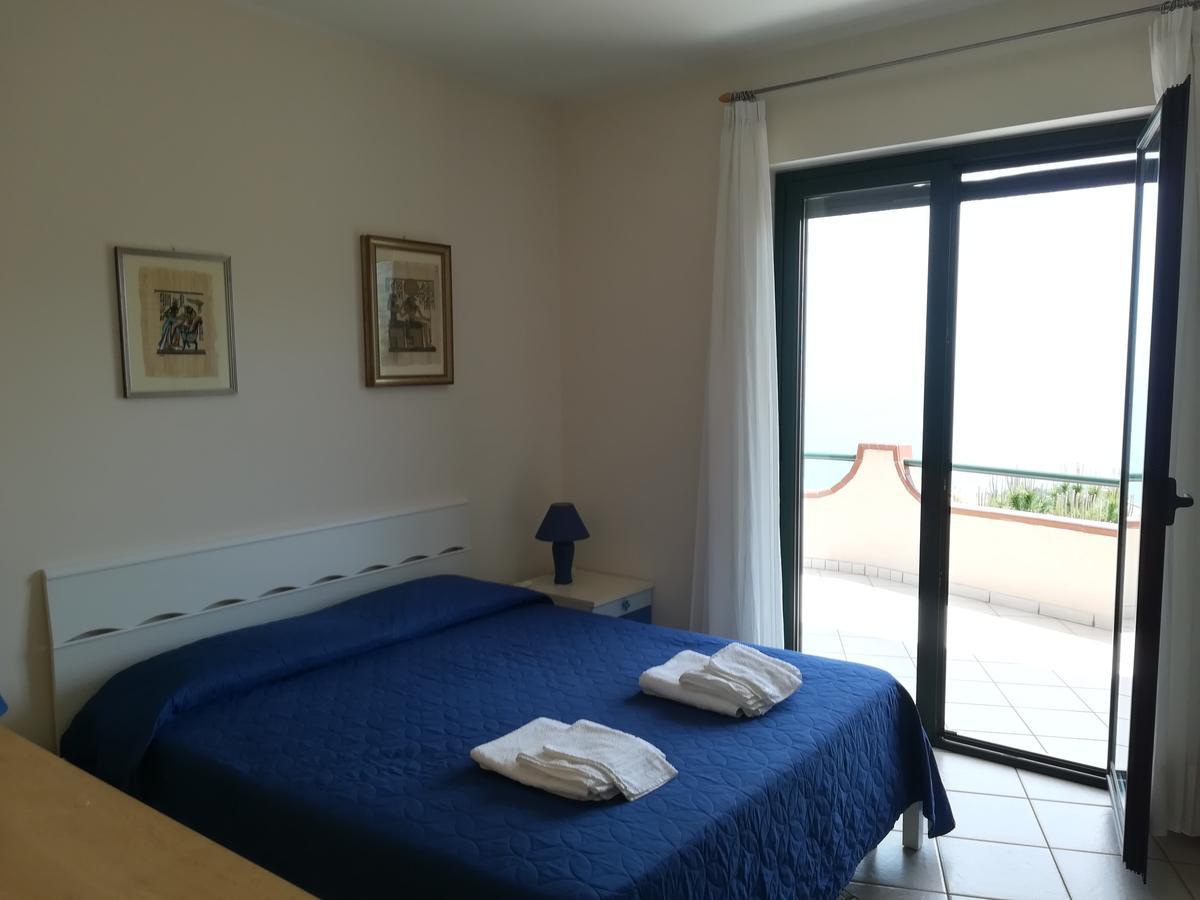La Collina Capo D'Orlando Bed & Breakfast Exterior foto