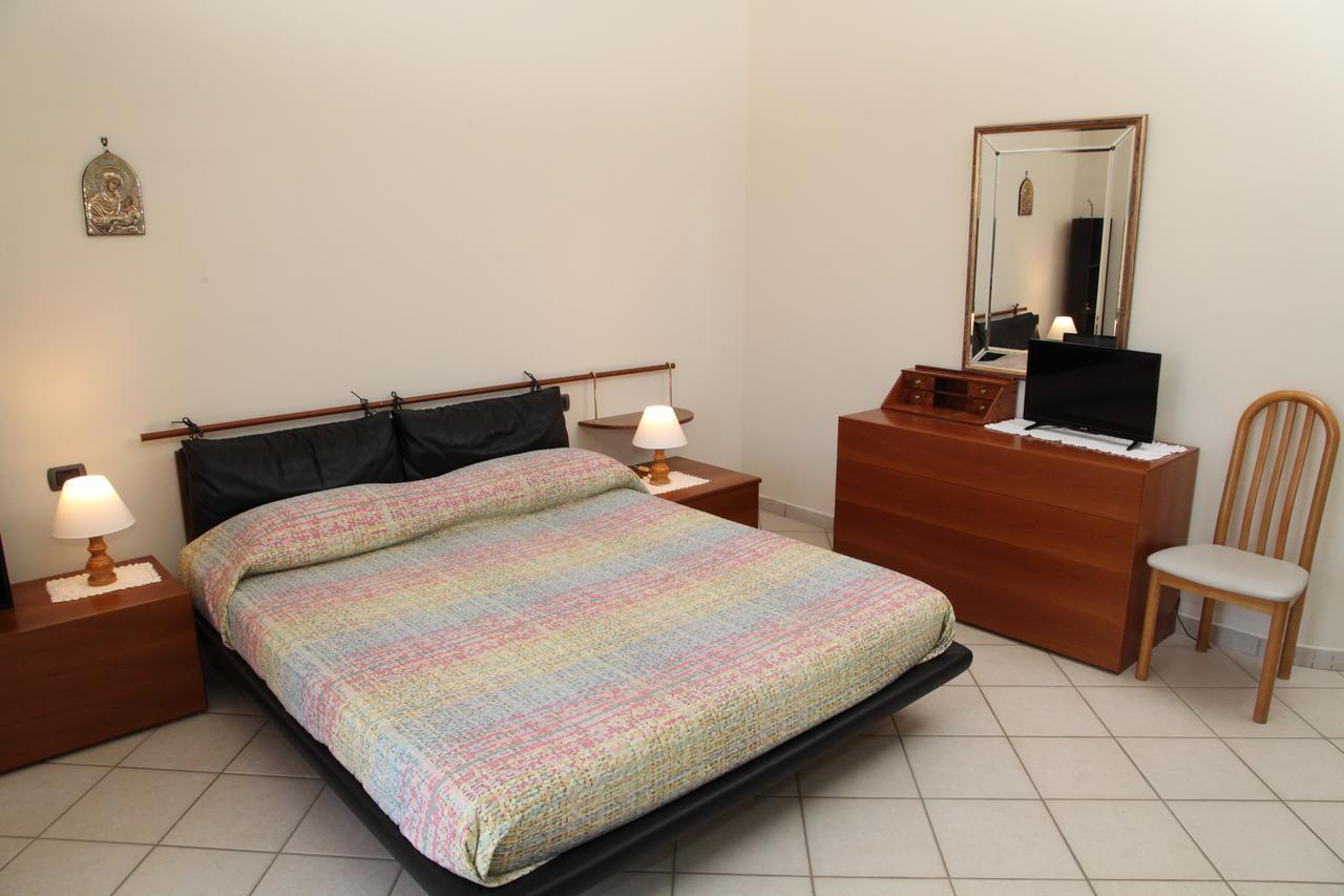 La Collina Capo D'Orlando Bed & Breakfast Exterior foto